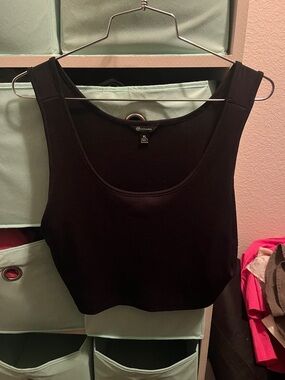 Versona black Ribbed Scoop Tank Top